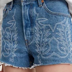 501® HIGH RISE EMBROIDERED SHORTS Levi’s
